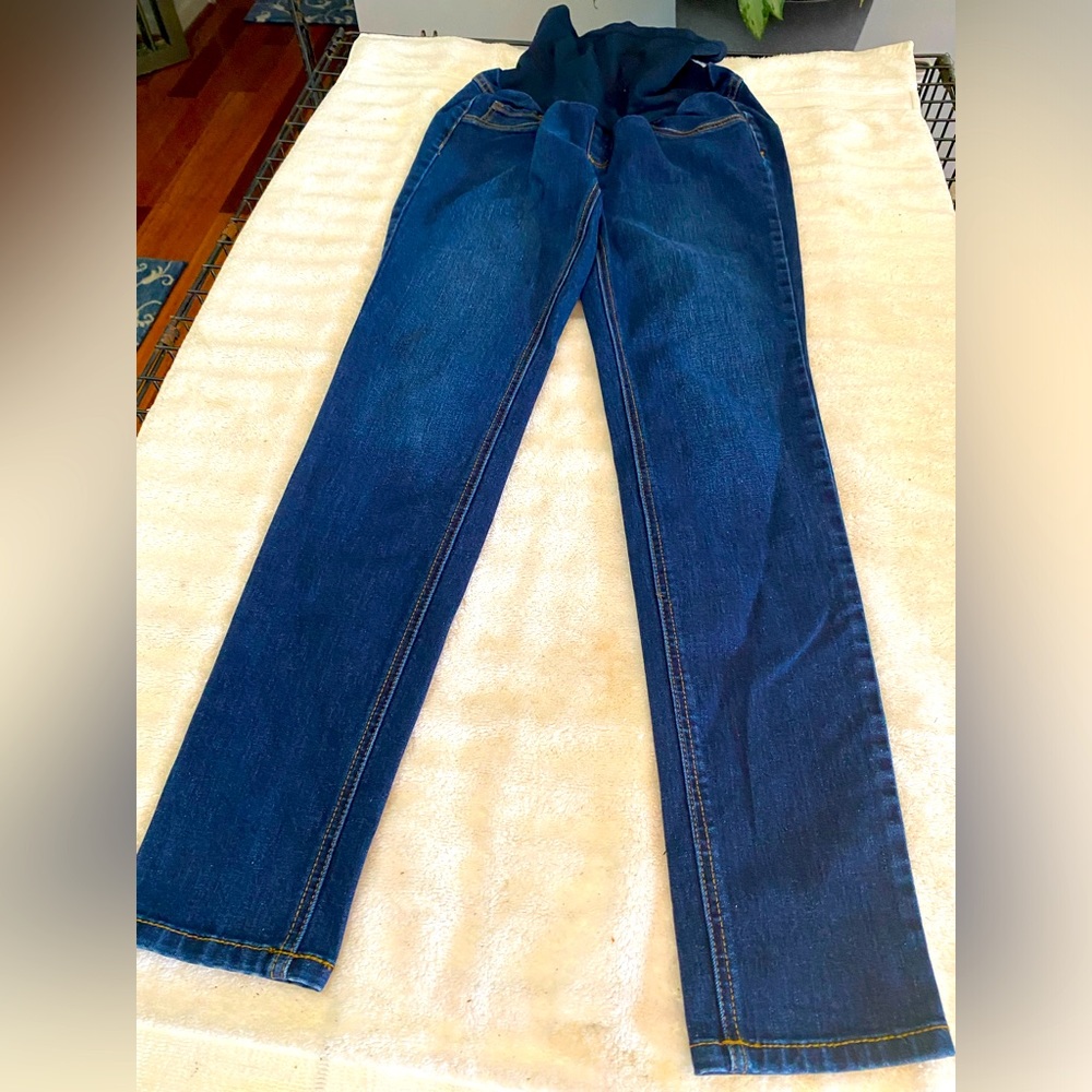 Jessica Simpson maternity jeans. Size small